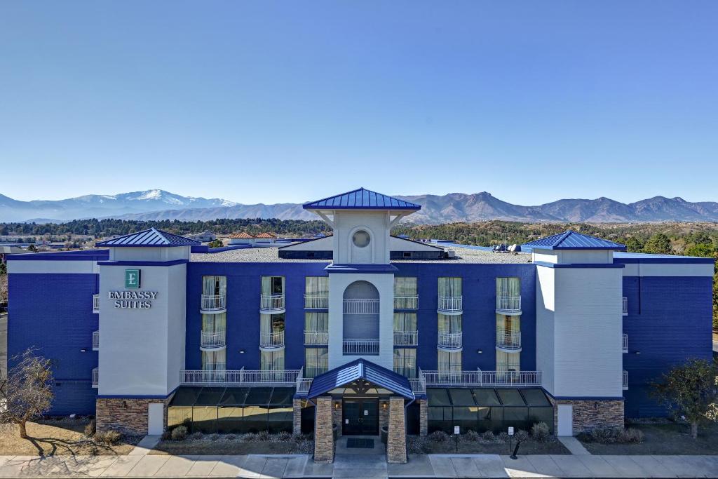 Embassy Suites Colorado Springs Main image 1